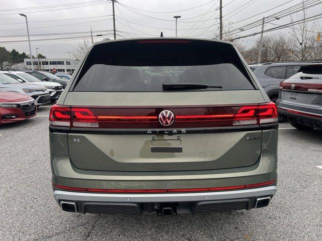 new 2025 Volkswagen Atlas car, priced at $45,308