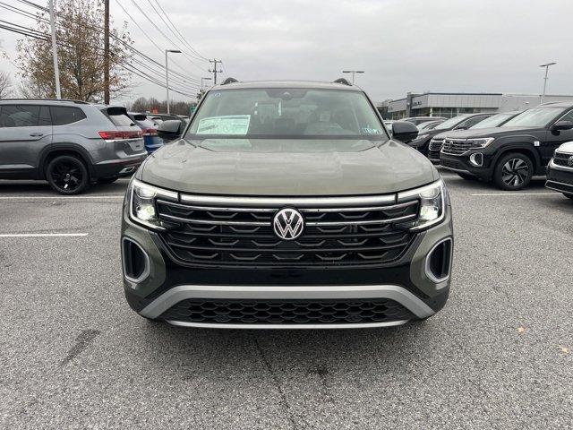 new 2025 Volkswagen Atlas car, priced at $45,308