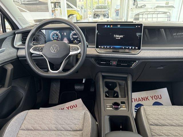 new 2025 Volkswagen Tiguan car, priced at $32,794