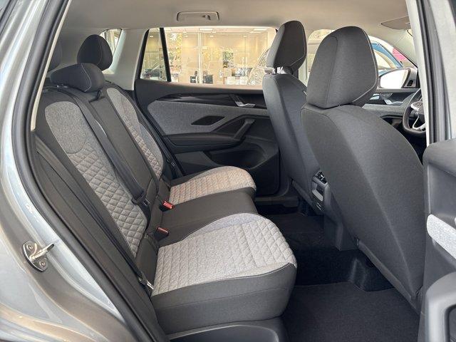 new 2025 Volkswagen Tiguan car, priced at $32,794