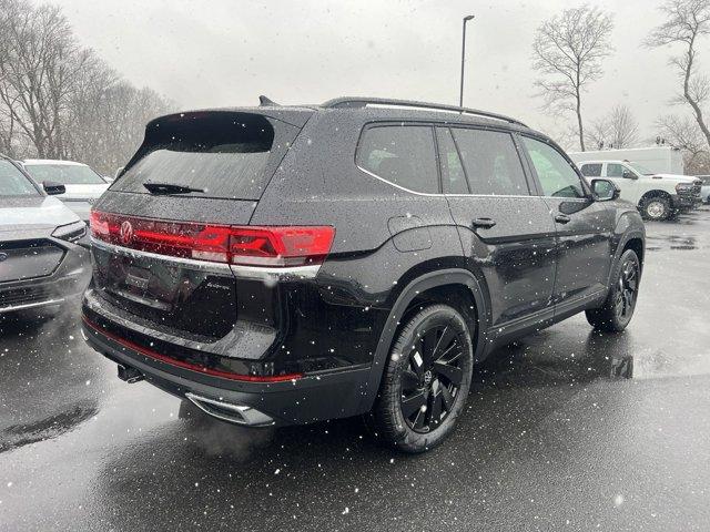 new 2025 Volkswagen Atlas car, priced at $44,925