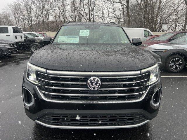 new 2025 Volkswagen Atlas car, priced at $44,925