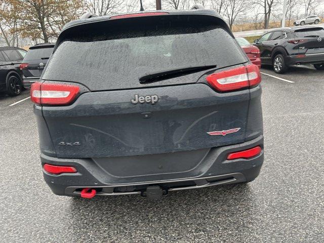 used 2018 Jeep Cherokee car, priced at $18,275