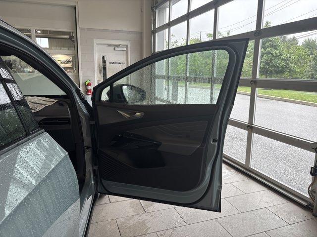 new 2025 Volkswagen ID.4 car, priced at $59,976