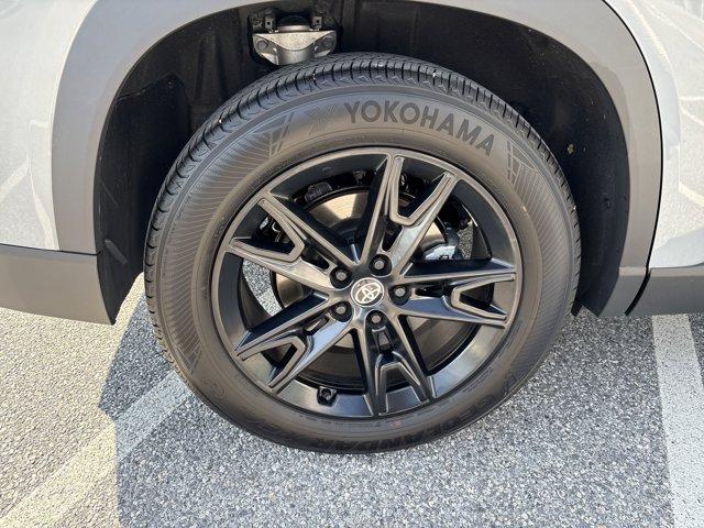 used 2025 Toyota Grand Highlander car, priced at $55,000