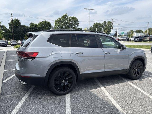 new 2025 Volkswagen Atlas car, priced at $43,327