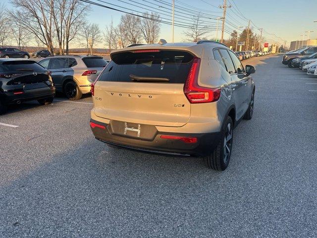 used 2024 Volvo XC40 car, priced at $37,494