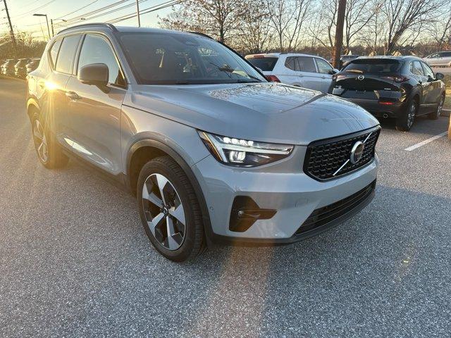 used 2024 Volvo XC40 car, priced at $37,494