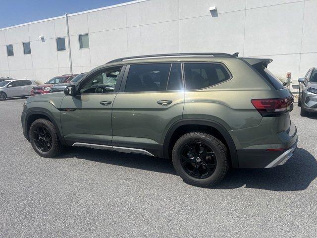 new 2024 Volkswagen Atlas car, priced at $45,028