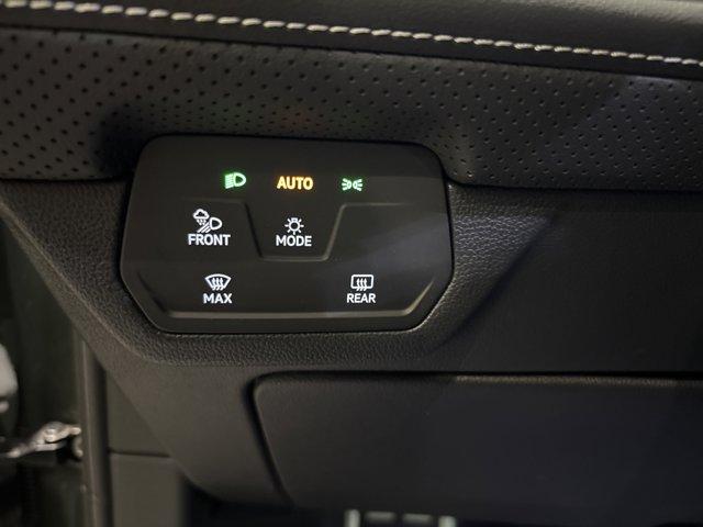 new 2025 Volkswagen Atlas car, priced at $51,775