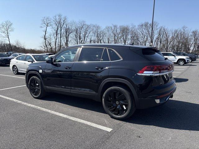 new 2025 Volkswagen Atlas Cross Sport car, priced at $42,475