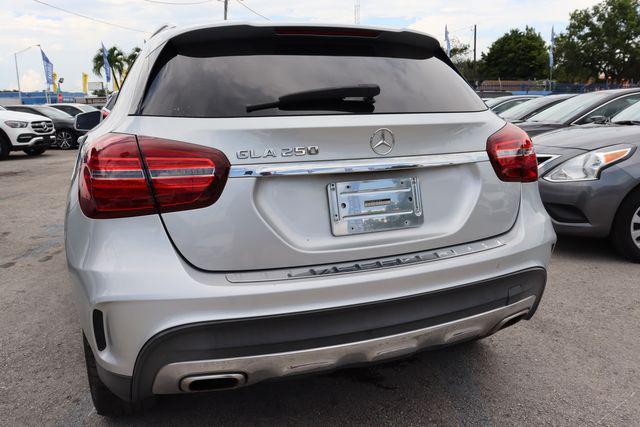 used 2020 Mercedes-Benz GLA 250 car, priced at $22,988