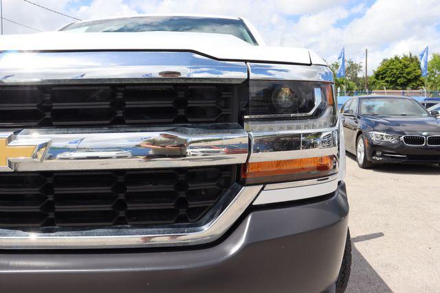 used 2018 Chevrolet Silverado 1500 car, priced at $19,998