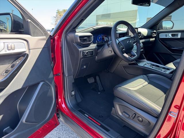 used 2024 Ford Explorer car, priced at $50,483