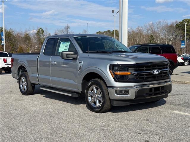 new 2025 Ford F-150 car, priced at $52,700