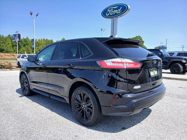 new 2024 Ford Edge car, priced at $31,999