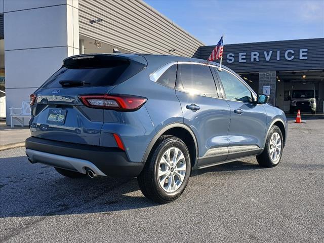 new 2024 Ford Escape car, priced at $31,555