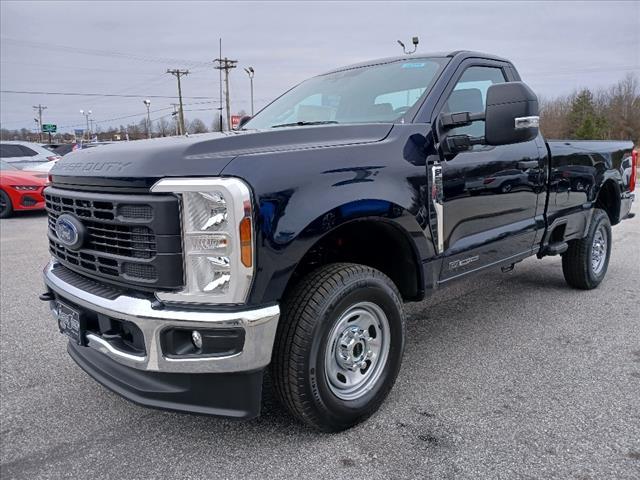 new 2025 Ford F-250 car, priced at $61,700