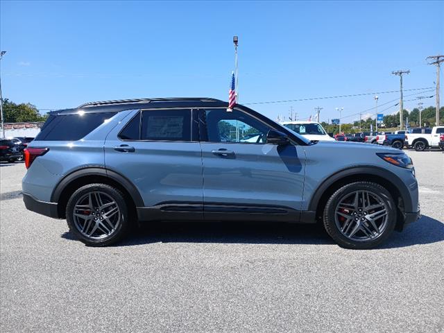 new 2025 Ford Explorer car, priced at $65,555