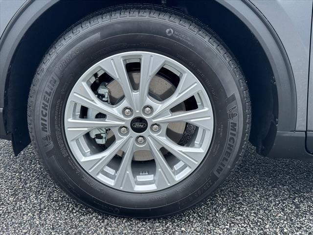 new 2025 Ford Escape car, priced at $25,244