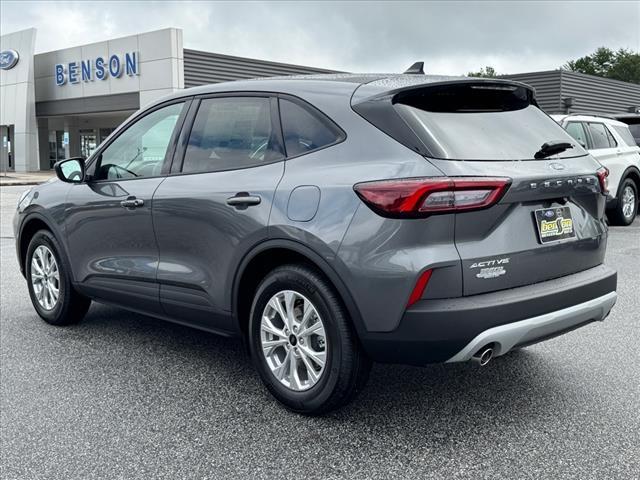 new 2025 Ford Escape car, priced at $25,244