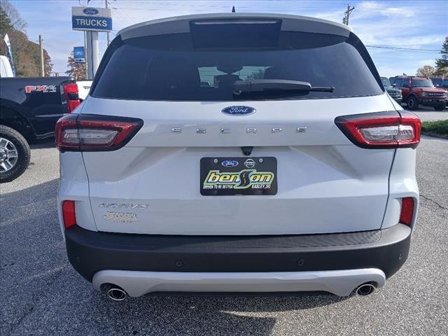 new 2025 Ford Escape car, priced at $32,700