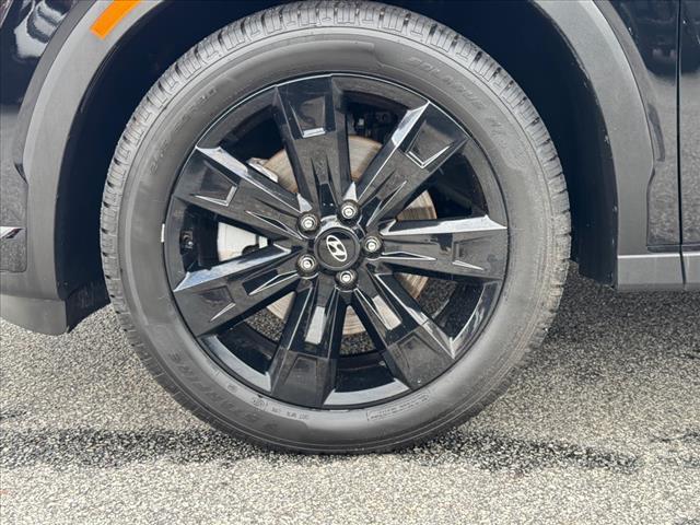 used 2024 Hyundai Palisade car, priced at $37,077