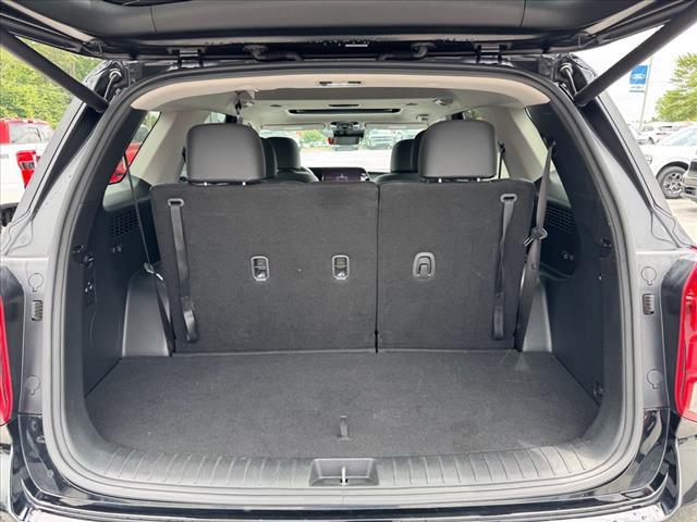 used 2024 Hyundai Palisade car, priced at $37,077
