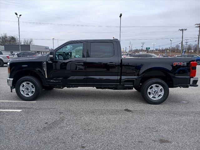 new 2025 Ford F-250 car, priced at $73,700