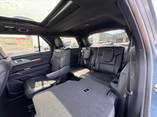 new 2025 Ford Explorer car, priced at $56,572
