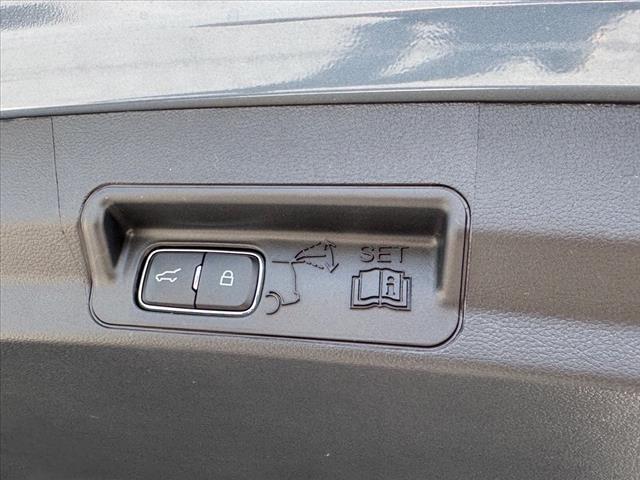 new 2025 Ford Explorer car, priced at $56,572