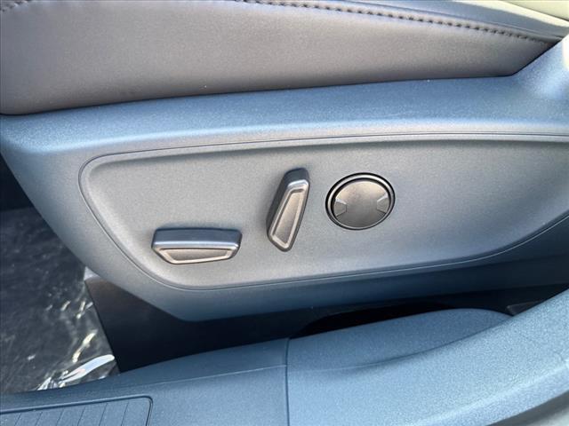 new 2025 Ford Maverick car, priced at $40,007
