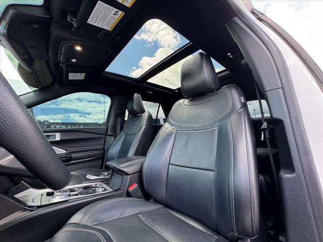 used 2021 Ford Explorer car, priced at $35,326