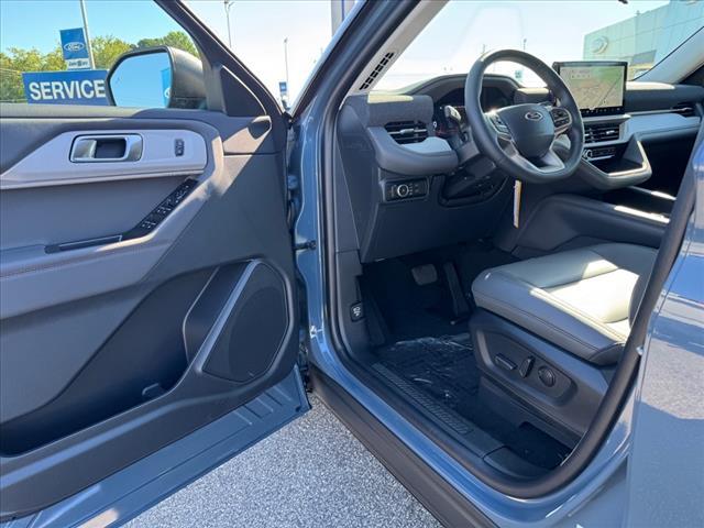 new 2025 Ford Explorer car, priced at $42,660
