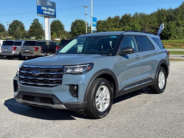 new 2025 Ford Explorer car, priced at $42,660