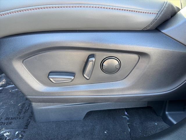 new 2025 Ford Explorer car, priced at $42,660