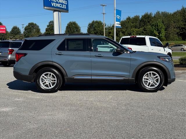 new 2025 Ford Explorer car, priced at $42,660