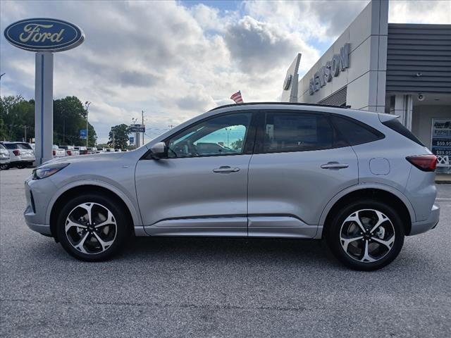 new 2024 Ford Escape car, priced at $32,555