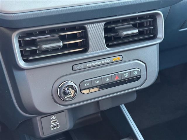 new 2025 Ford Maverick car, priced at $29,543