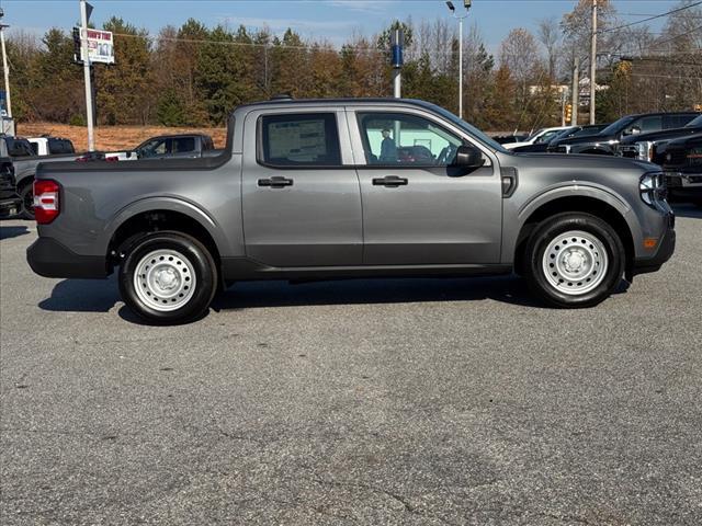 new 2025 Ford Maverick car, priced at $29,543