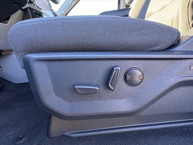 new 2025 Ford F-150 car, priced at $60,006