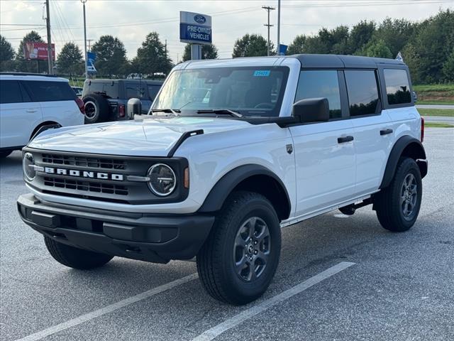 new 2025 Ford Bronco car, priced at $46,106
