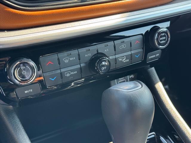 used 2024 Jeep Compass car, priced at $24,304