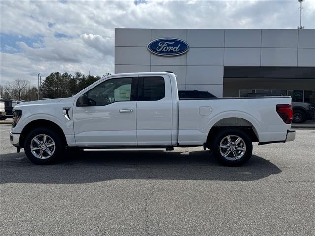 new 2025 Ford F-150 car, priced at $49,000
