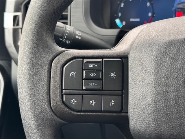 new 2025 Ford F-150 car, priced at $44,000