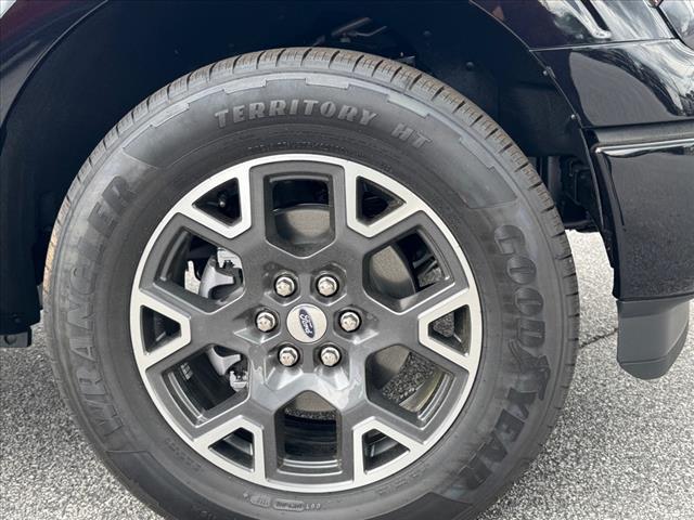 new 2025 Ford F-150 car, priced at $44,000