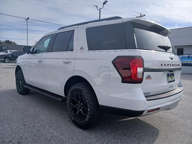 new 2024 Ford Expedition car, priced at $82,700