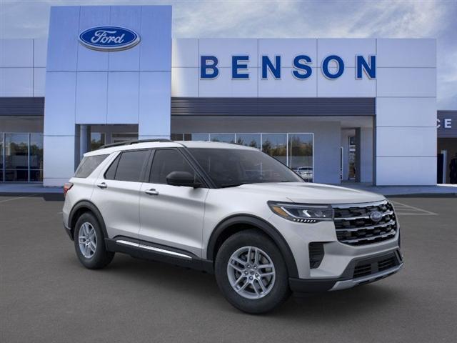 new 2025 Ford Explorer car, priced at $41,700