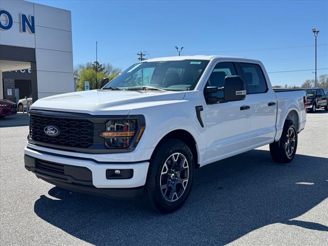 new 2025 Ford F-150 car, priced at $51,000