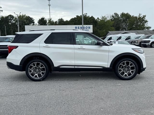 new 2025 Ford Explorer car, priced at $58,740